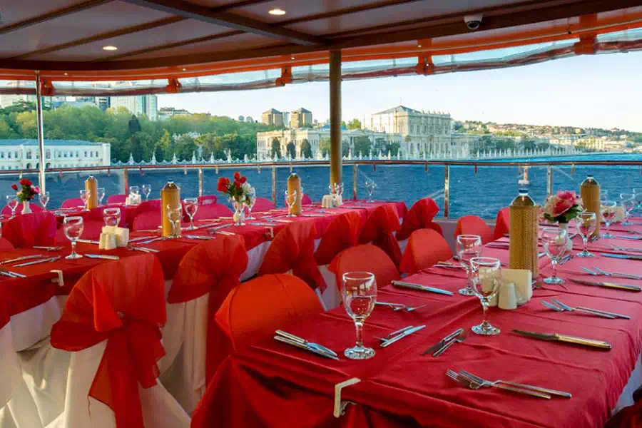istanbul lunch cruise
