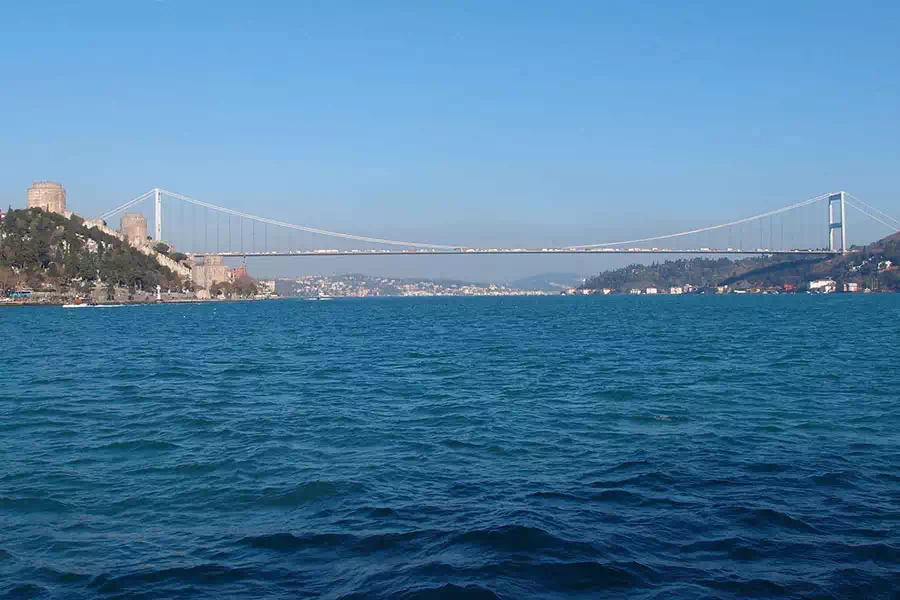 Dolmabahce Palace Tour and Bosphorus Cruise