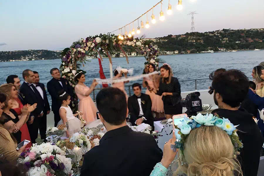 yacht weddings
