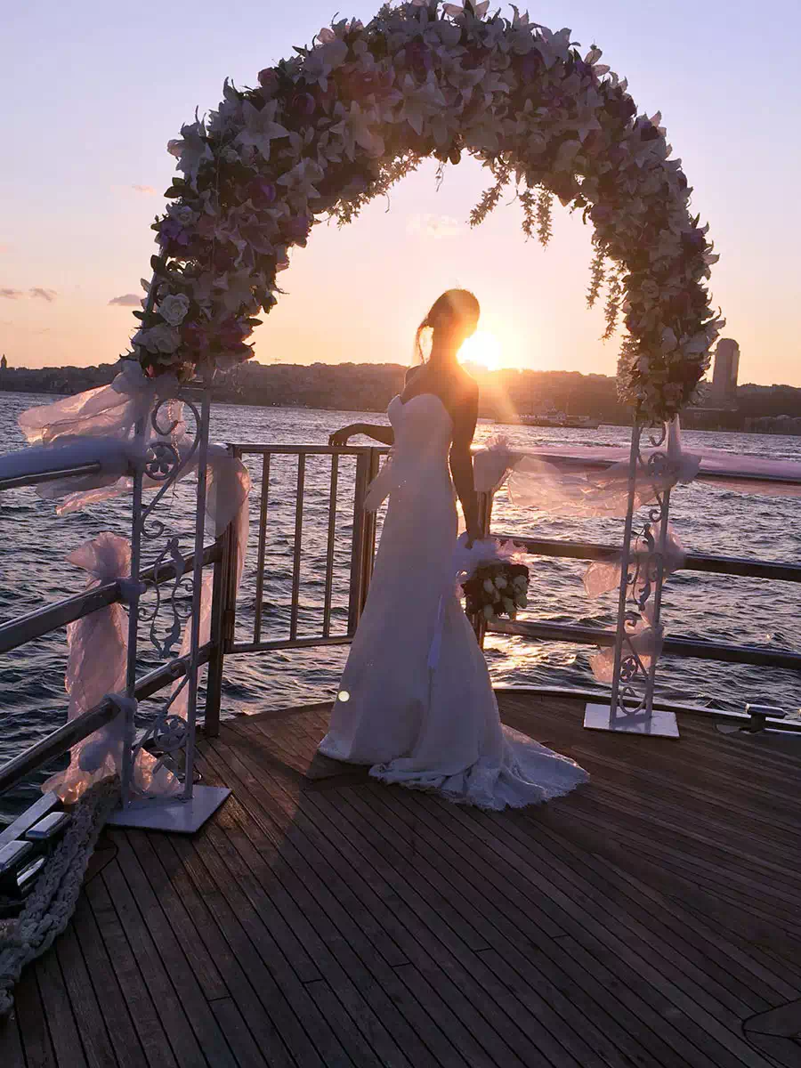 yacht weddings