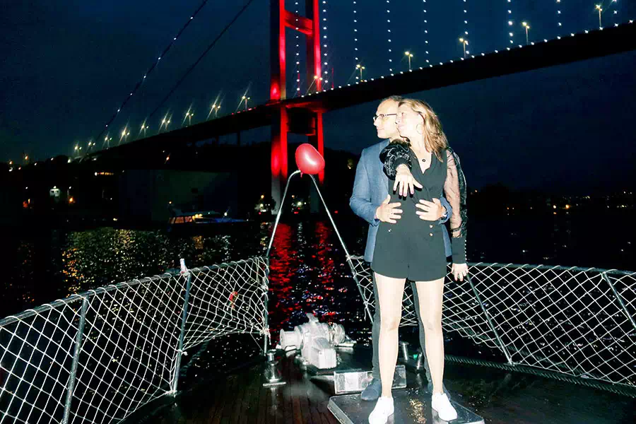 romantic marriage proposal