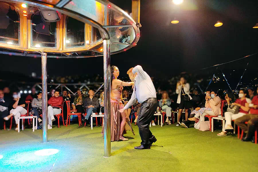 Dinner cruise Istanbul