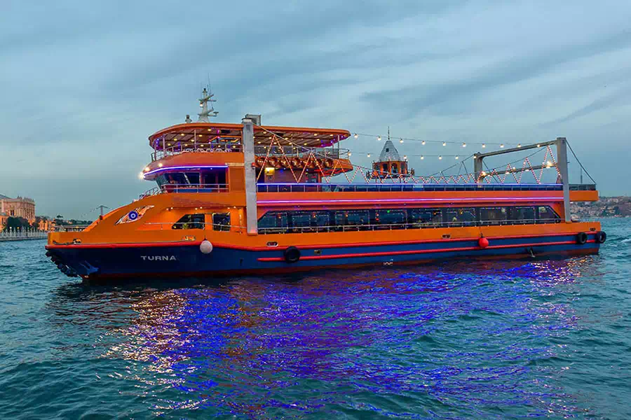 Dinner cruise Istanbul
