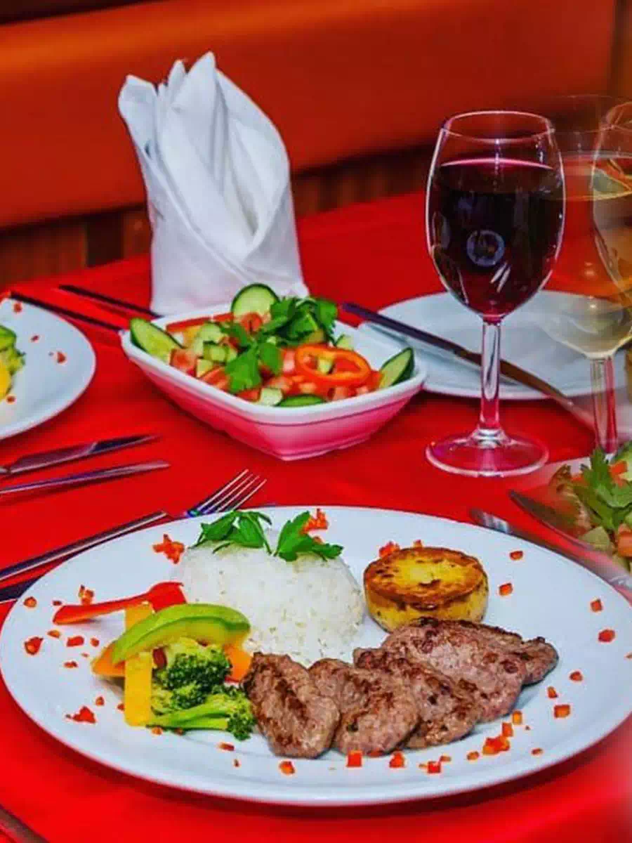 Dinner cruise Istanbul